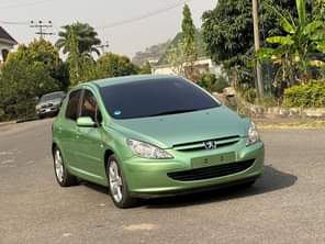 A picture of An Extremely Clean Foreign Used Peugeot 307 2007 Model With