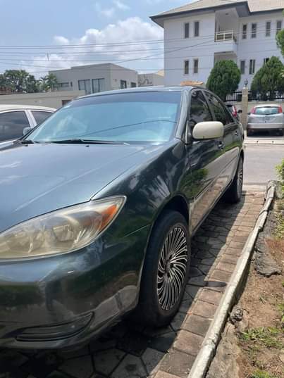 A picture of Toyota Camry le