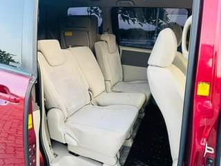 A picture of TOYOTA NOAH NEW SHAPE NAMBA E PIGA 255 714 550