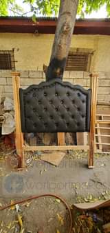 queen size bed