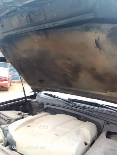 A picture of 2006 GX470 Everything working perfectly Chilling Ac Back leg needs