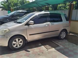A picture of 2006 Toyota Raum New model
