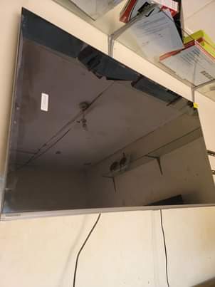 A picture of 55 inches tv smart framelesswith also inbuilt free to air