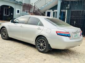 A picture of Toyota camry muscle 2011 venza engine first body pan Gear