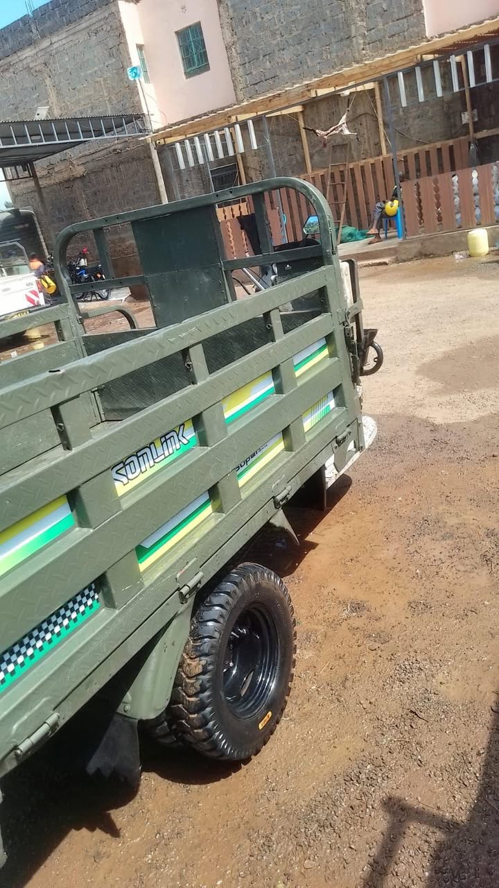 tuktuk