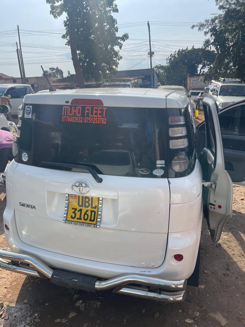 A picture of Car for sale