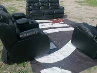 classifieds/furniture sofas
