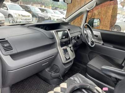 A picture of Toyota Noah 2010 model 2 0cc 33m negotiable 0756494005