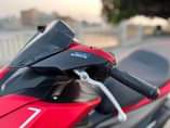 A picture of Yamaha aerox 155