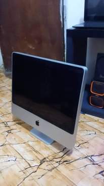 A picture of Computer iMac 2 in one