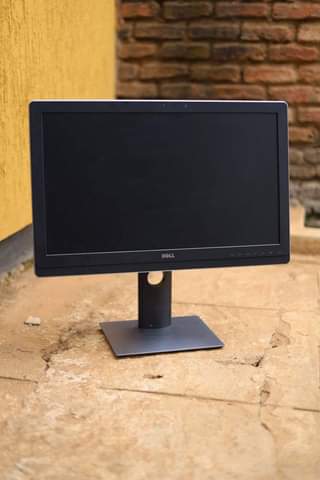 pc monitors