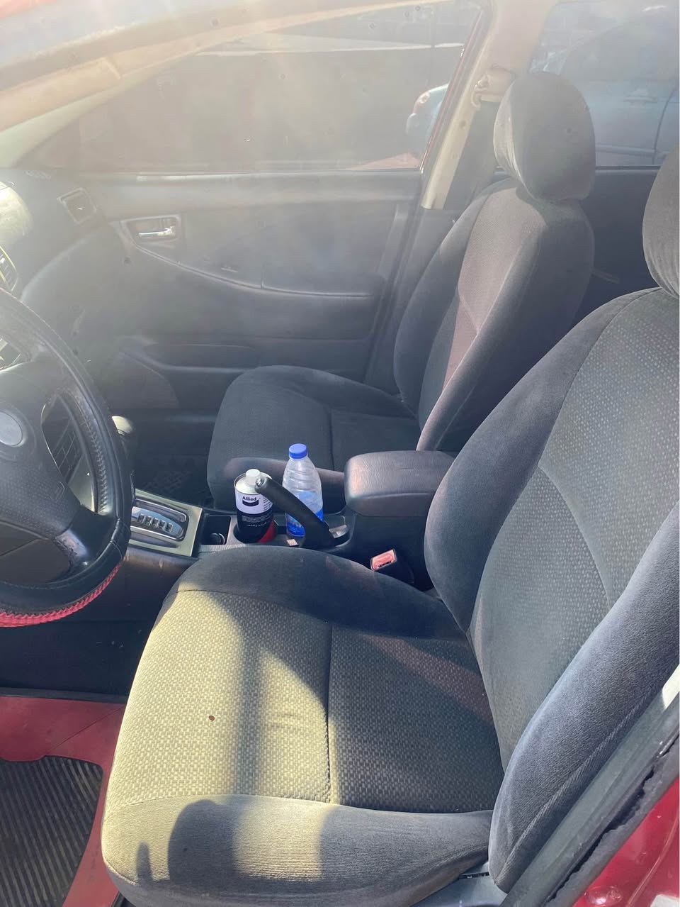 A picture of 04 Corolla