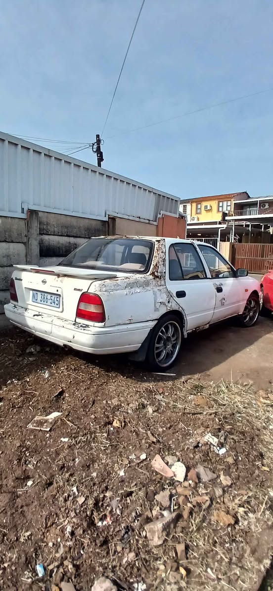 nissan sentra