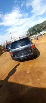 A picture of TOYOTA HIGANDER