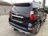 A picture of Lexus Gx460 2013 up 2020 6months used