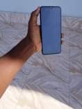 A picture of Tecno Spark 4 gb 32 ina crack 2 na hazina