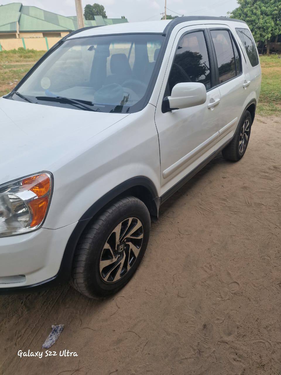A picture of Honda CRV 2004 Model