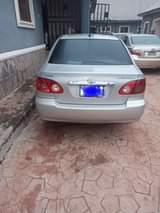 A picture of TOYOTA COROLLA 2008