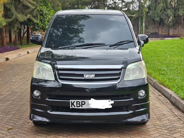 used toyota noah