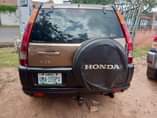 A picture of 2004 CR V 2004 Hh