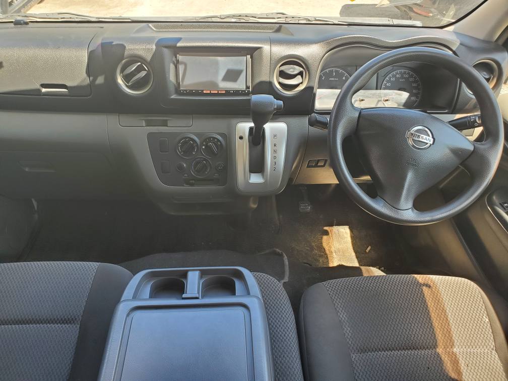 A picture of NISSAN CARAVAN NV350