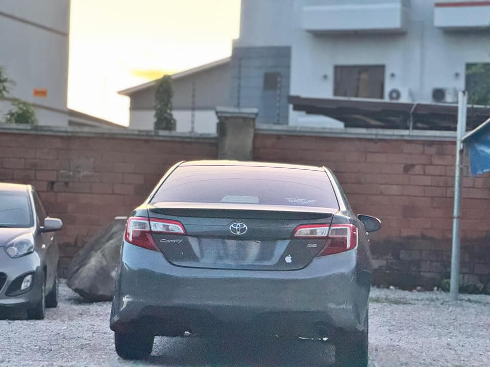 A picture of CLEAN USE TOYOTA CAMRY SE 2013 2014 WITH UNTEMPERED ENGINE