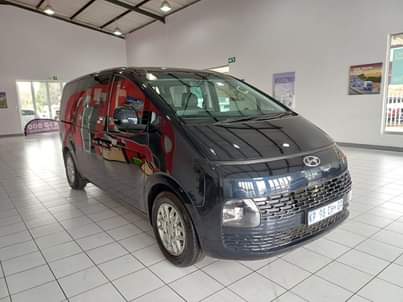 hyundai staria
