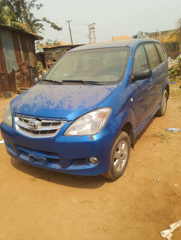 A picture of Money needed asap Toyota avanza 3rowa automatic transmission Engine and