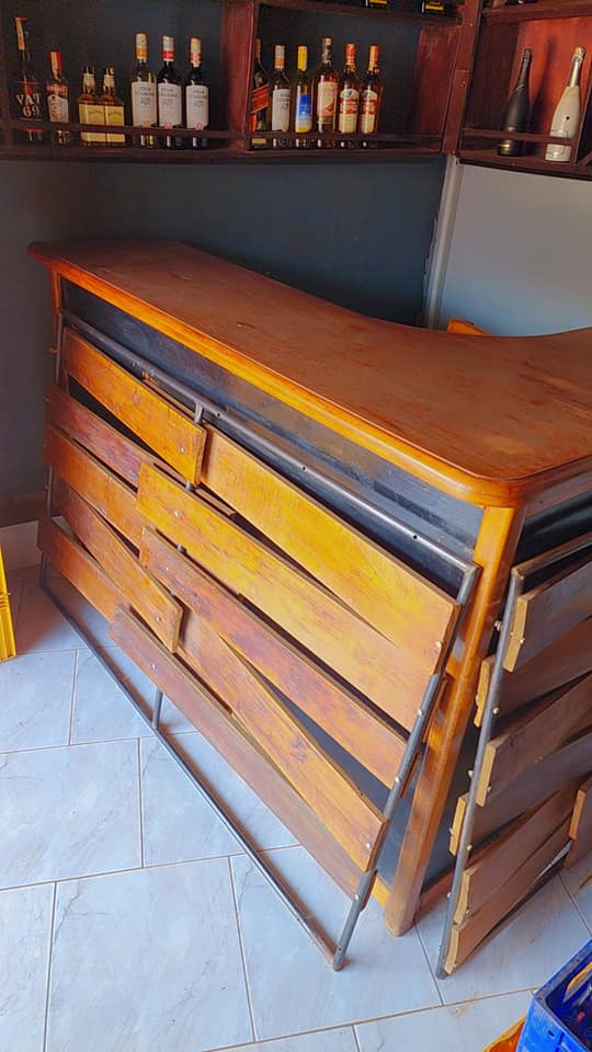 A picture of Bar counter