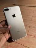 A picture of iPhone 7 Plus 32 gb battery 100 percent no finger