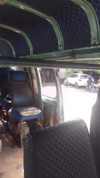 A picture of Toyota hiace 2l