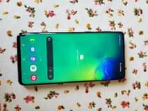 A picture of SAMSUNG GALAXY S10
