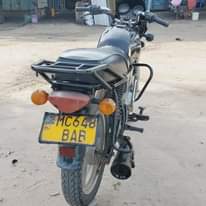 A picture of Hii HAPA BOXER 150 Mbichiii iposokoni kwabei nafuu sana Laki