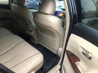 A picture of Toyota venza 20011 Tolkks standard Buy and drive Complete uniform