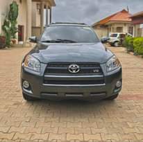 A picture of 2010 TOYOTA RAV4