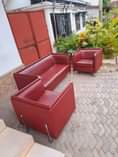 A picture of Sofa set leather mpyaaa nipo Ubungo 550 000