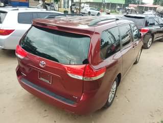 A picture of 2011 Toyota sienna tokumbo XLE Price 11m Location Amuwo odofin