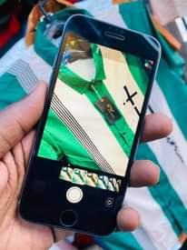 A picture of I PHONE 6