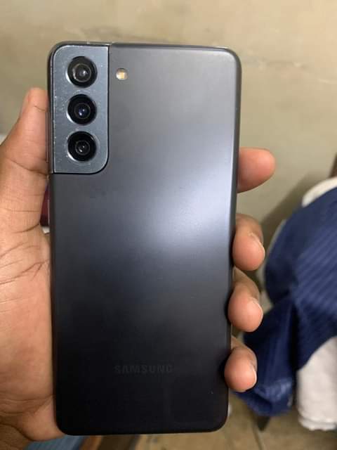 samsung s21