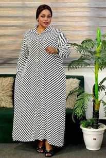 A picture of SHIRT DRESS