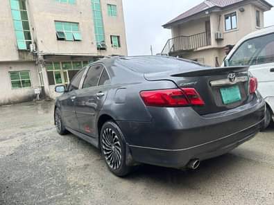 A picture of Dealers rush 2008 v6 Camry for 2 550 gear needs