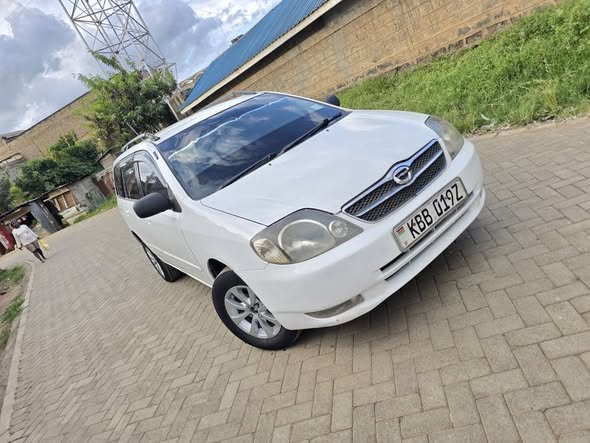 used toyota fielder
