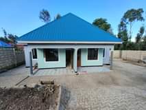 A picture of Inapangishwa kimandolu arusha