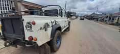 A picture of DEFENDER 110 CHUMA YA MASAFA HIYO IMEKAZA BEI POA 