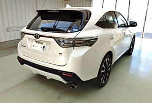 A picture of TOYOTA HARRIER GR