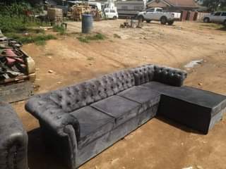classifieds/furniture sofas