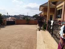 A picture of HOUSES FROM 150.000 TO 800.000 0701627821 