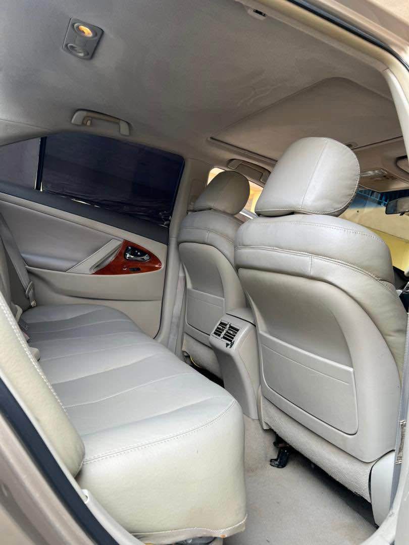 A picture of Neatly used 09 Toyota Camry