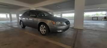 A picture of Super distress Just 3months registered Hyundi sonata Car still in
