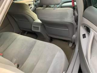 A picture of Toyota Camry 08